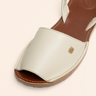 Andrea Sandalia Taupe