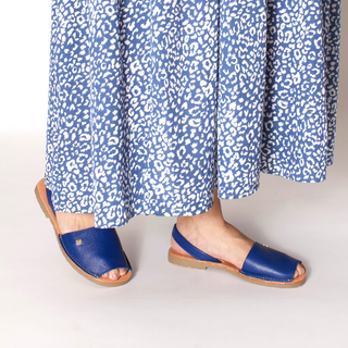 Andrea Sandalia Piel Azul Rey