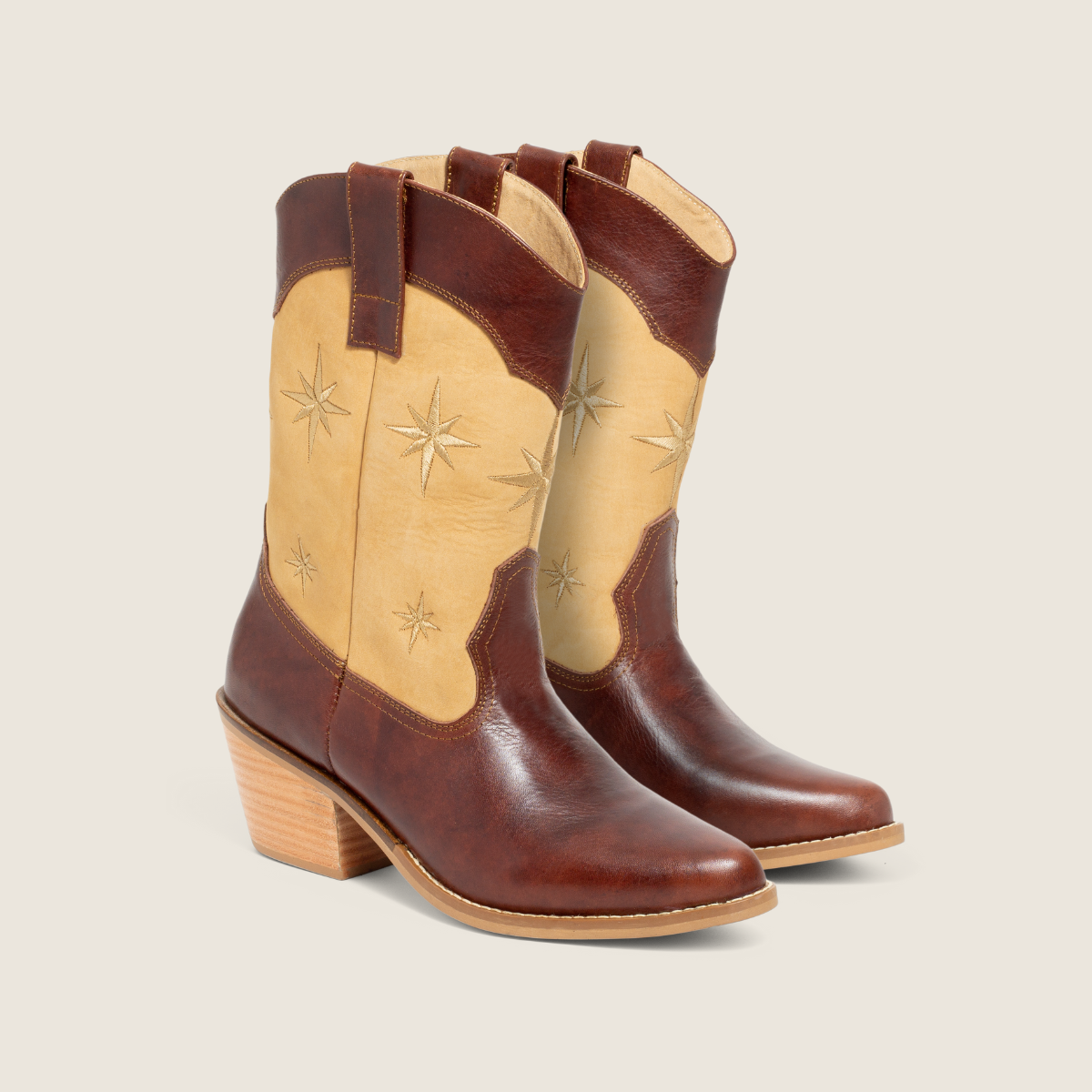 Bota Alta de Piel Julia Café